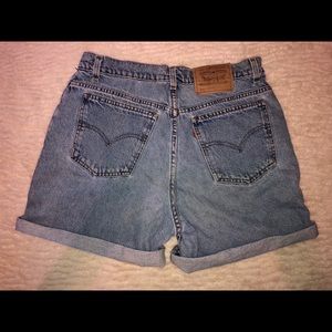 Vintage 90s Levi’s Shorts